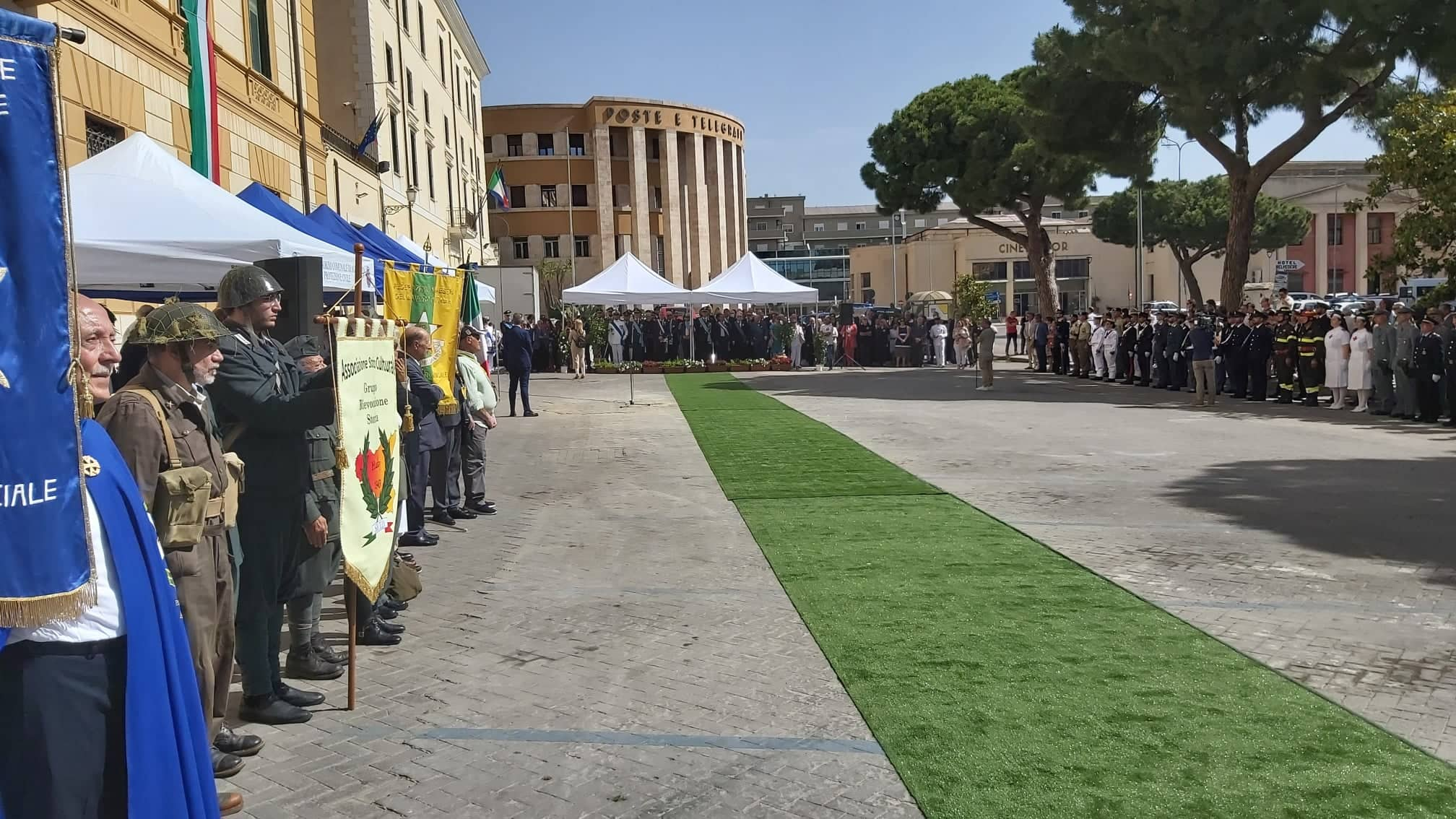 La Festa Della Repubblica In Piazza Consegnate Tre Nuove Onorificenze