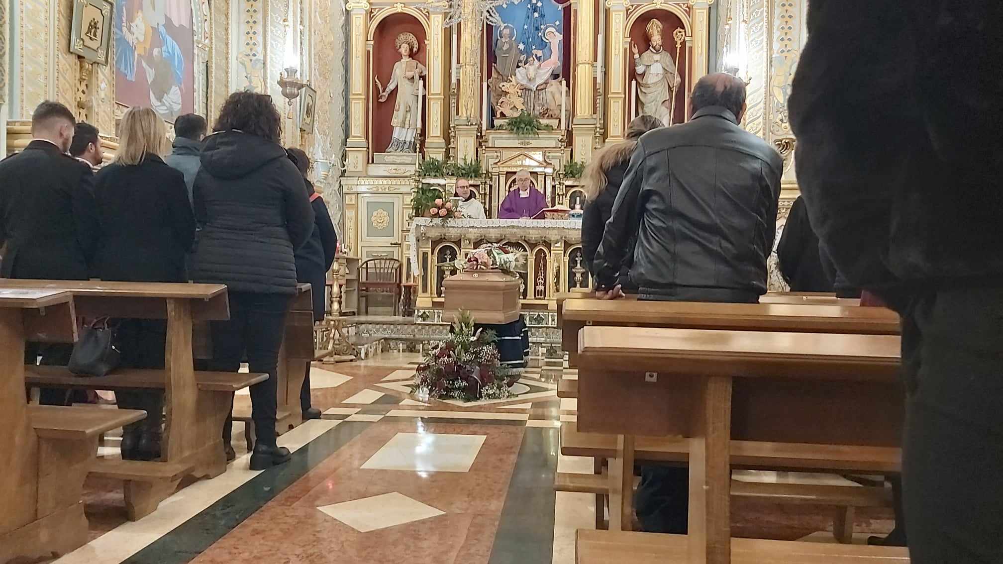 Il Duplice Femminicidio Di Naro Lultimo Saluto A Delia In Una Chiesa