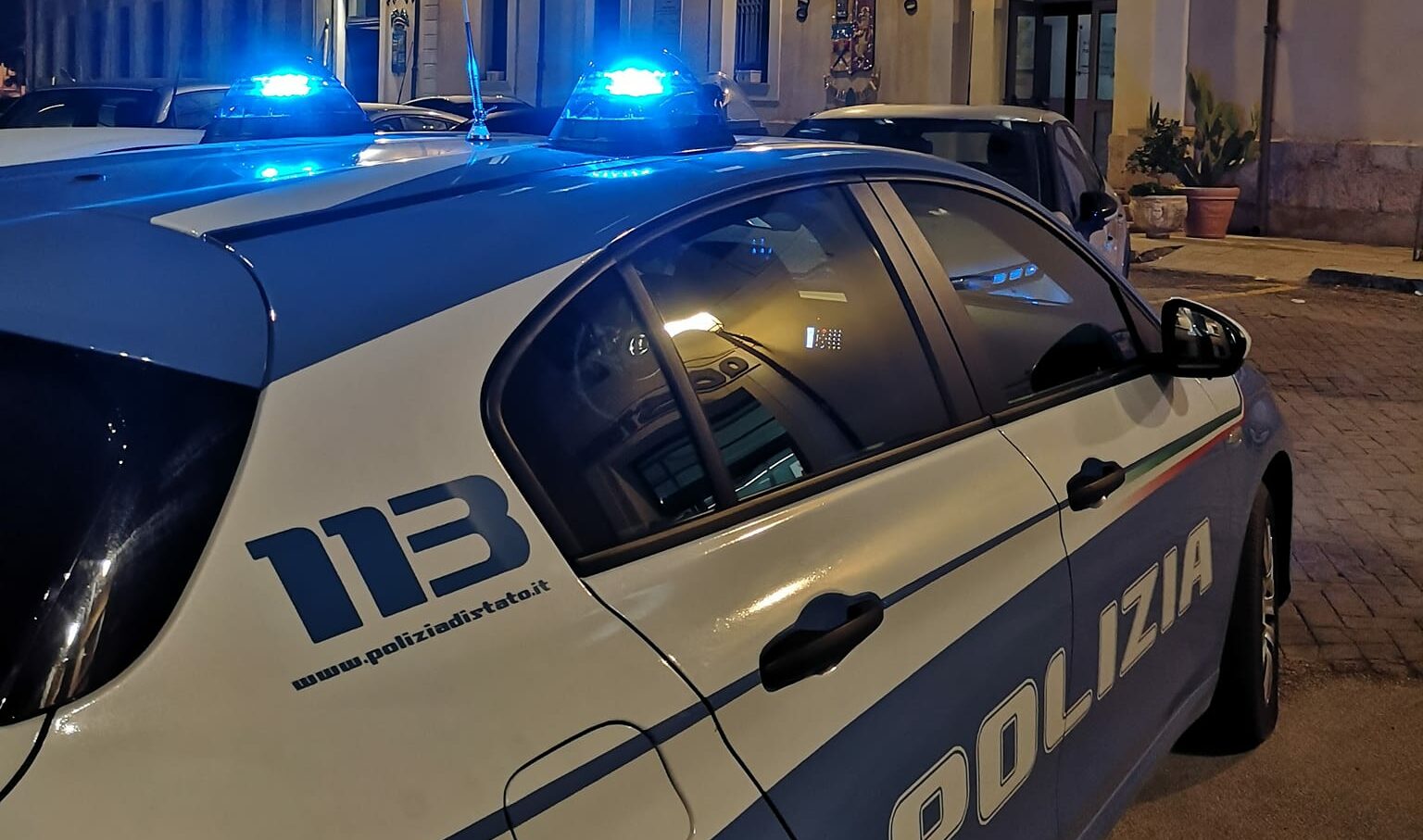 Trovato In Possesso Di Cocaina Crack E Hashish Arrestato Giovane