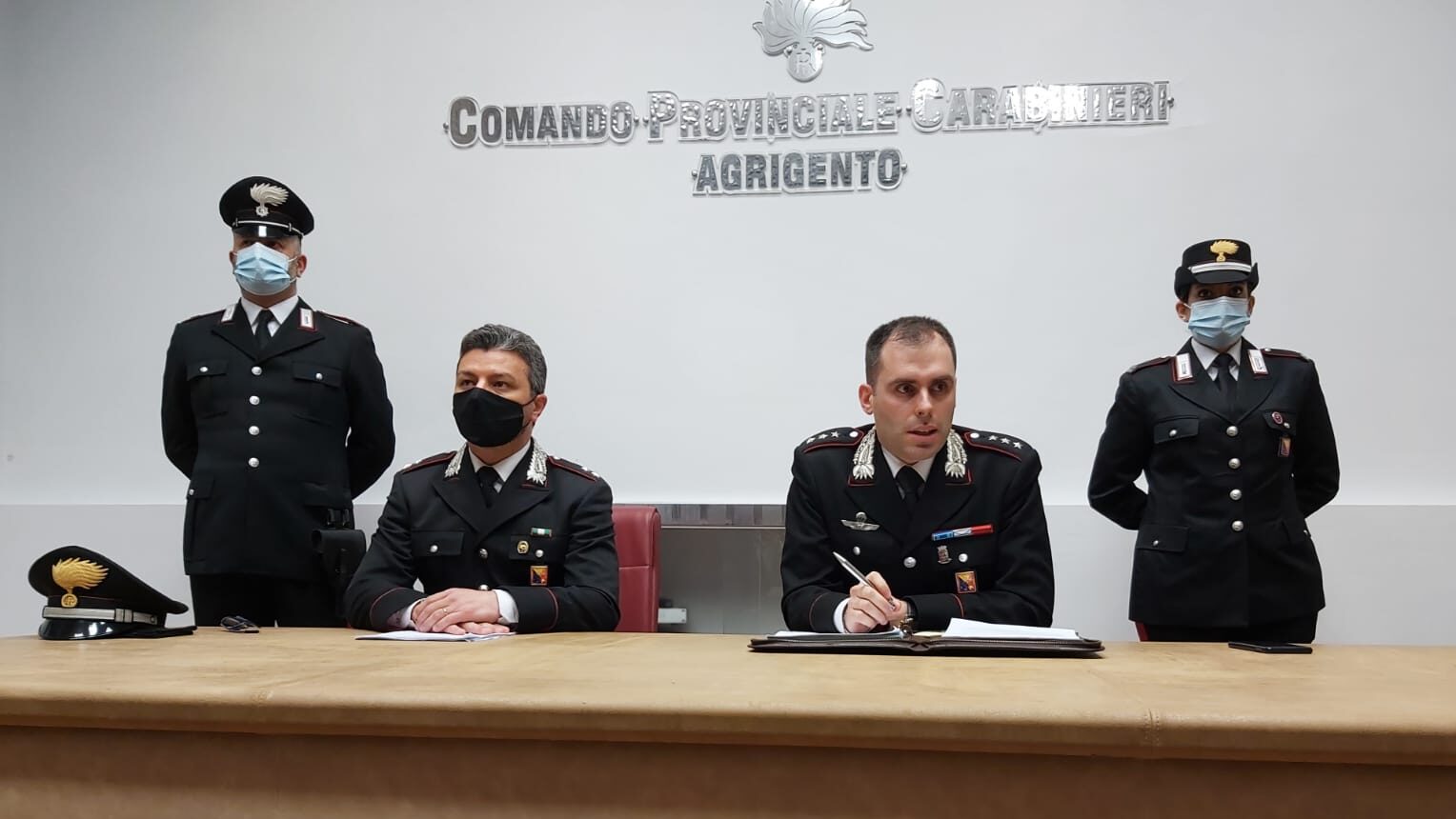 Favara, Blitz Antidroga Dei Carabinieri: Eseguiti Quattro Arresti ...