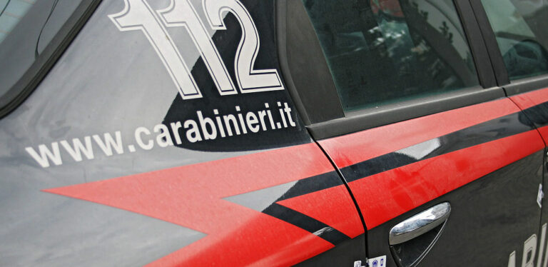 carabinieri-gazzella